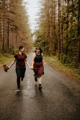 Séance couple en Forêt | Tara & Cassandra