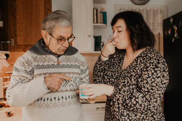 Séance photo en Famille à Orléans | Cassandre & ses grand-parents