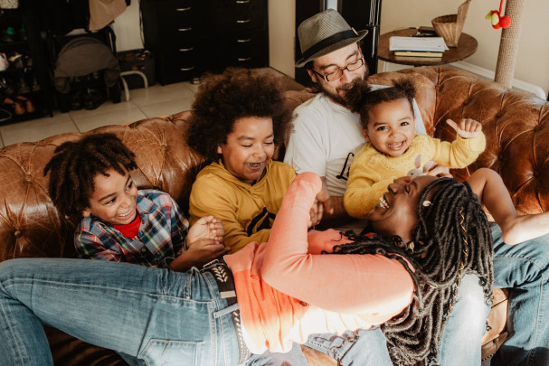 Séance famille à Lille | Fatou, Rodolphe & leurs enfants